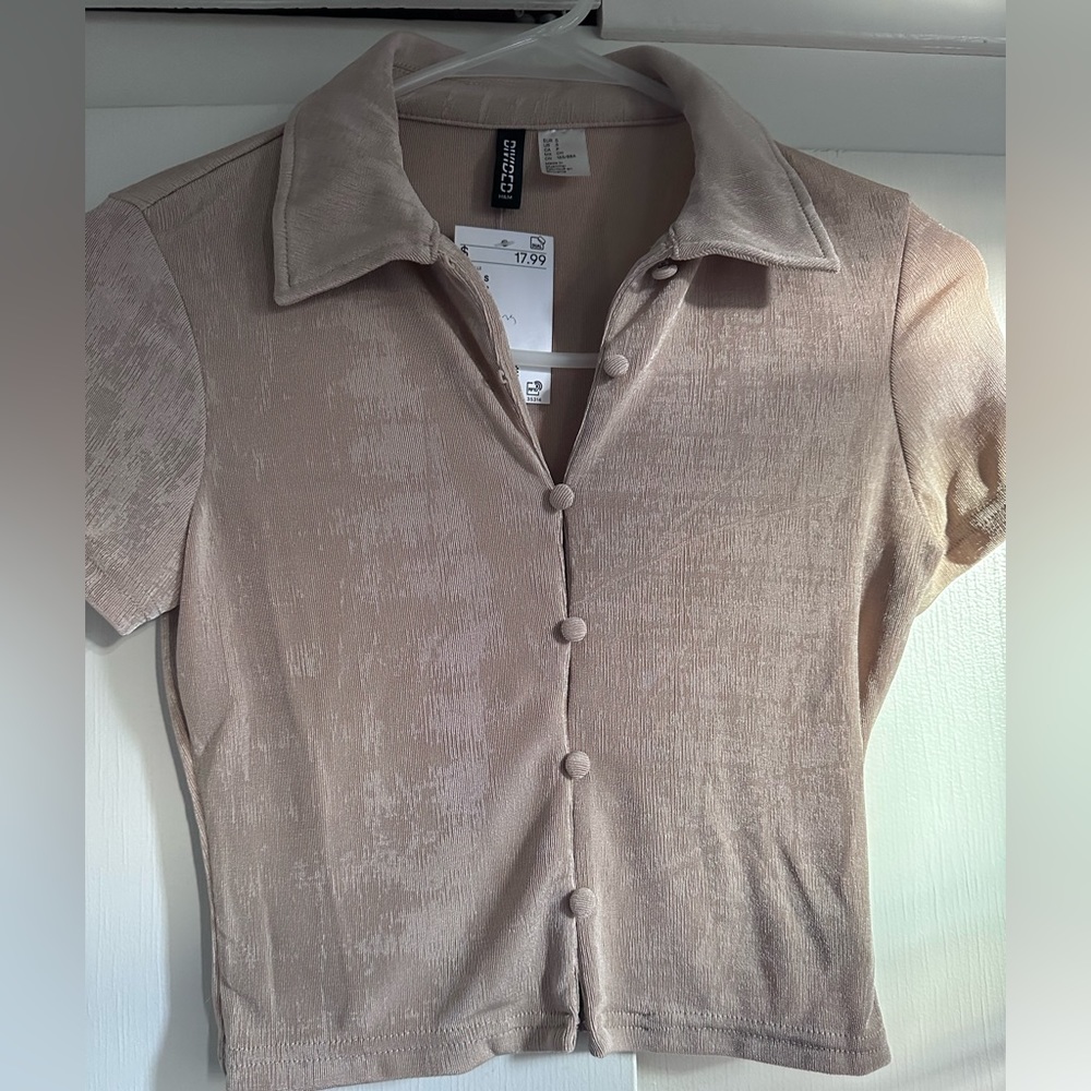 NWT H&M TOP - Picture 2 of 3